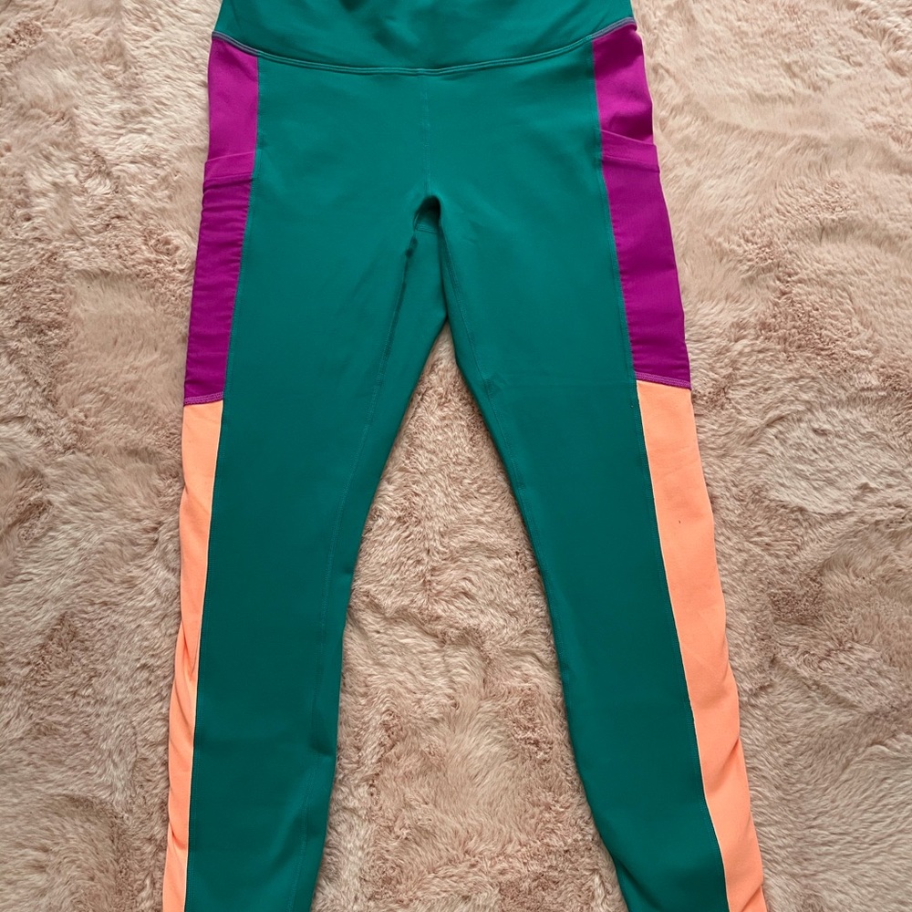 NWT Fabletics Mila High-waisted Pocket Legging